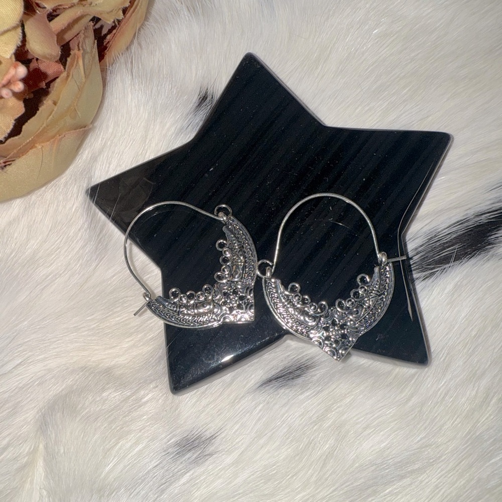 Sterling Silver plated hoop earrings boho ethnic vintage new Bali floral hoop